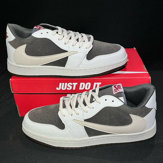 Tenis Travis Low Reverse Moca