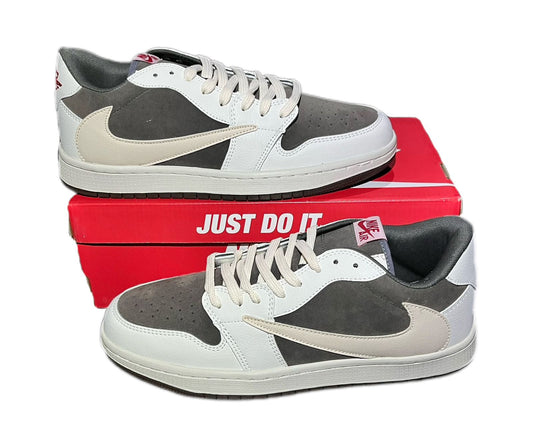 Tenis Travis Low Reverse Moca