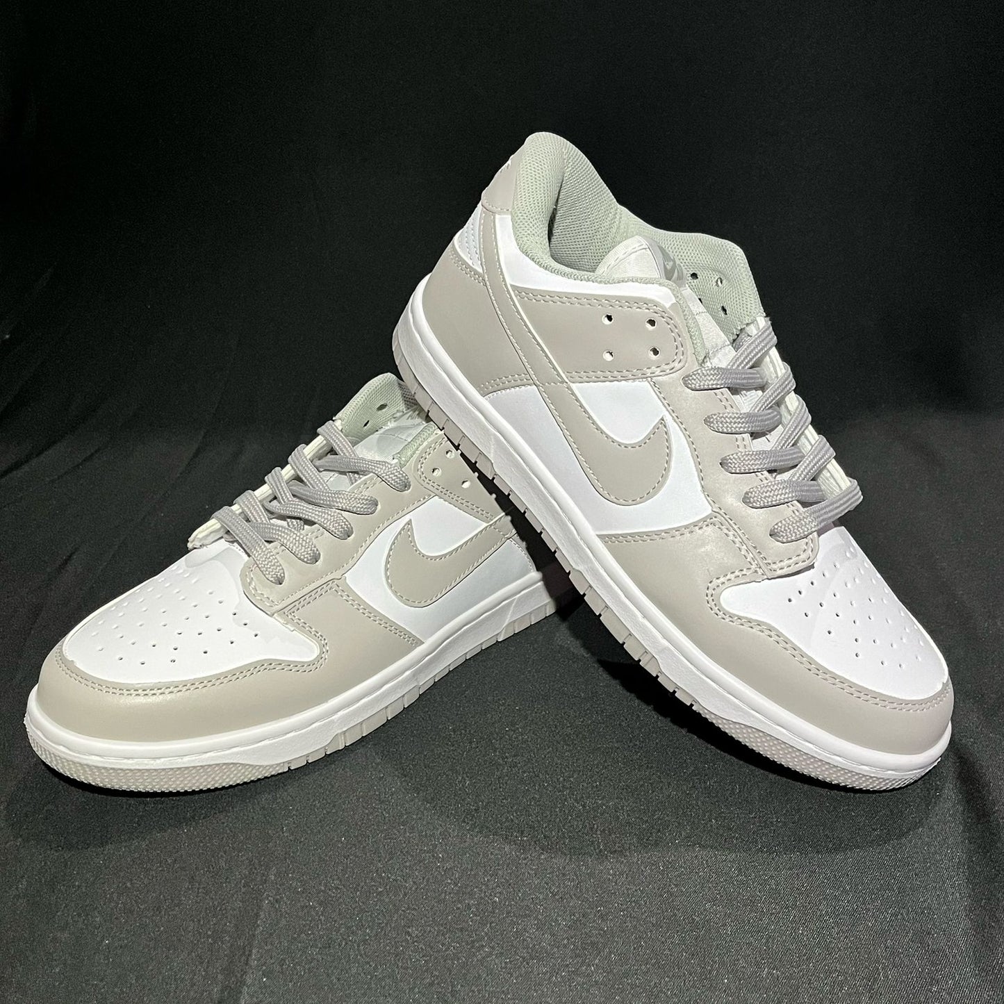 Tenis Dunk Low Blanco Gris
